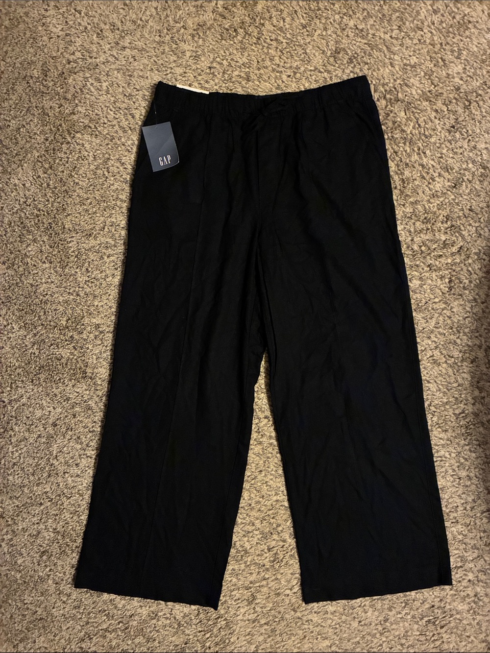 GAP lightweight linen pants -size medium NWT